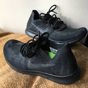 Nike Free RN FLYKNIT running / tennis shoes